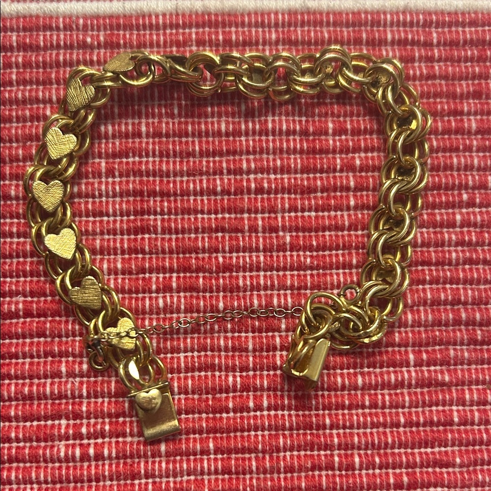Elco 12 K gold vintage heart bracelet